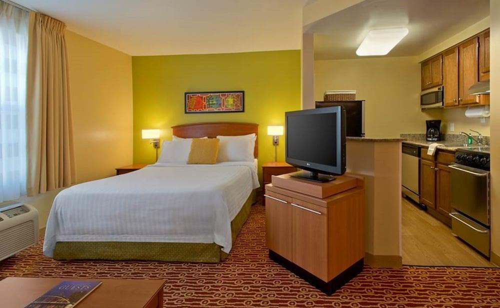 Birch Hills Suites - Blue Ash Εξωτερικό φωτογραφία