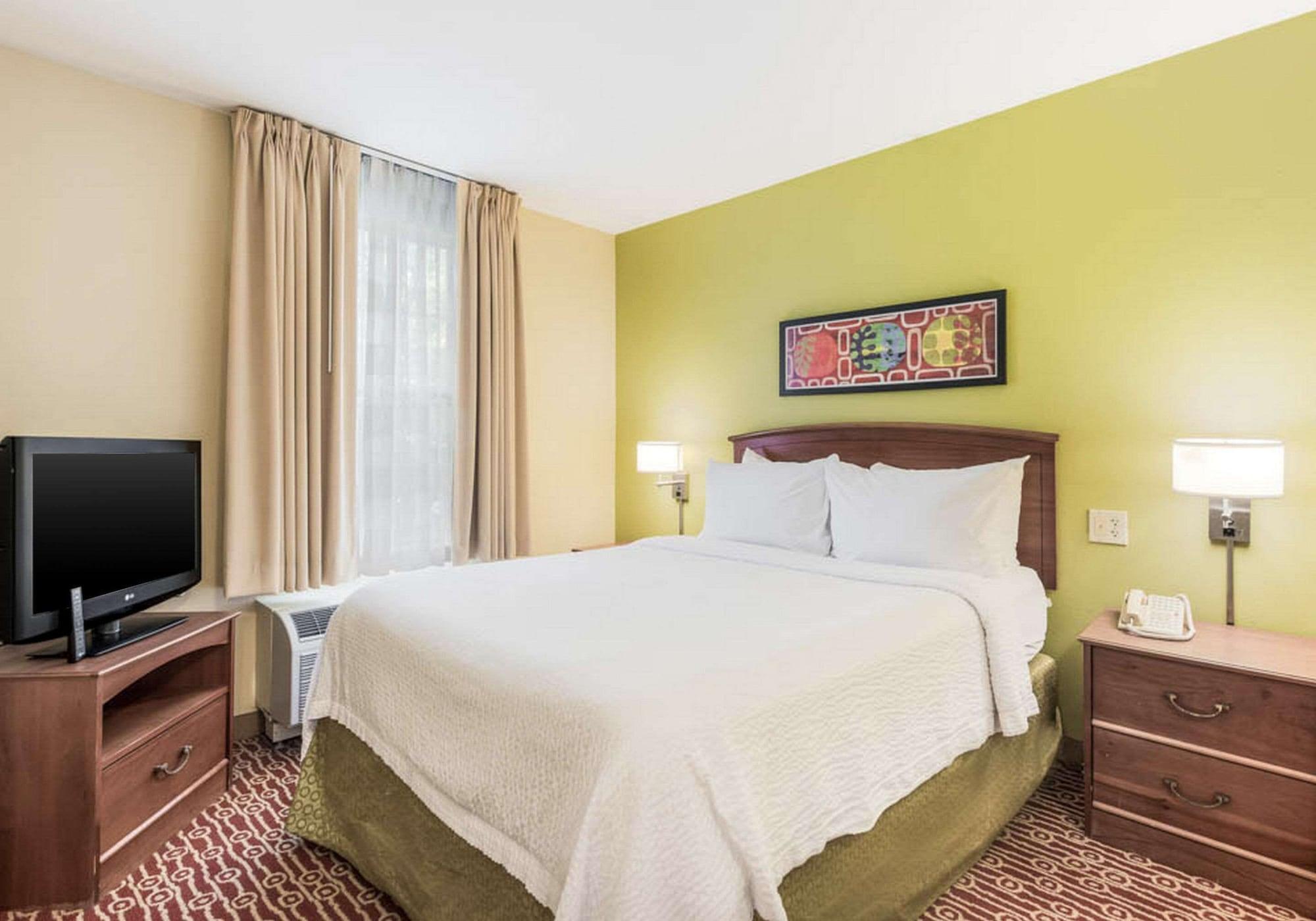 Birch Hills Suites - Blue Ash Εξωτερικό φωτογραφία