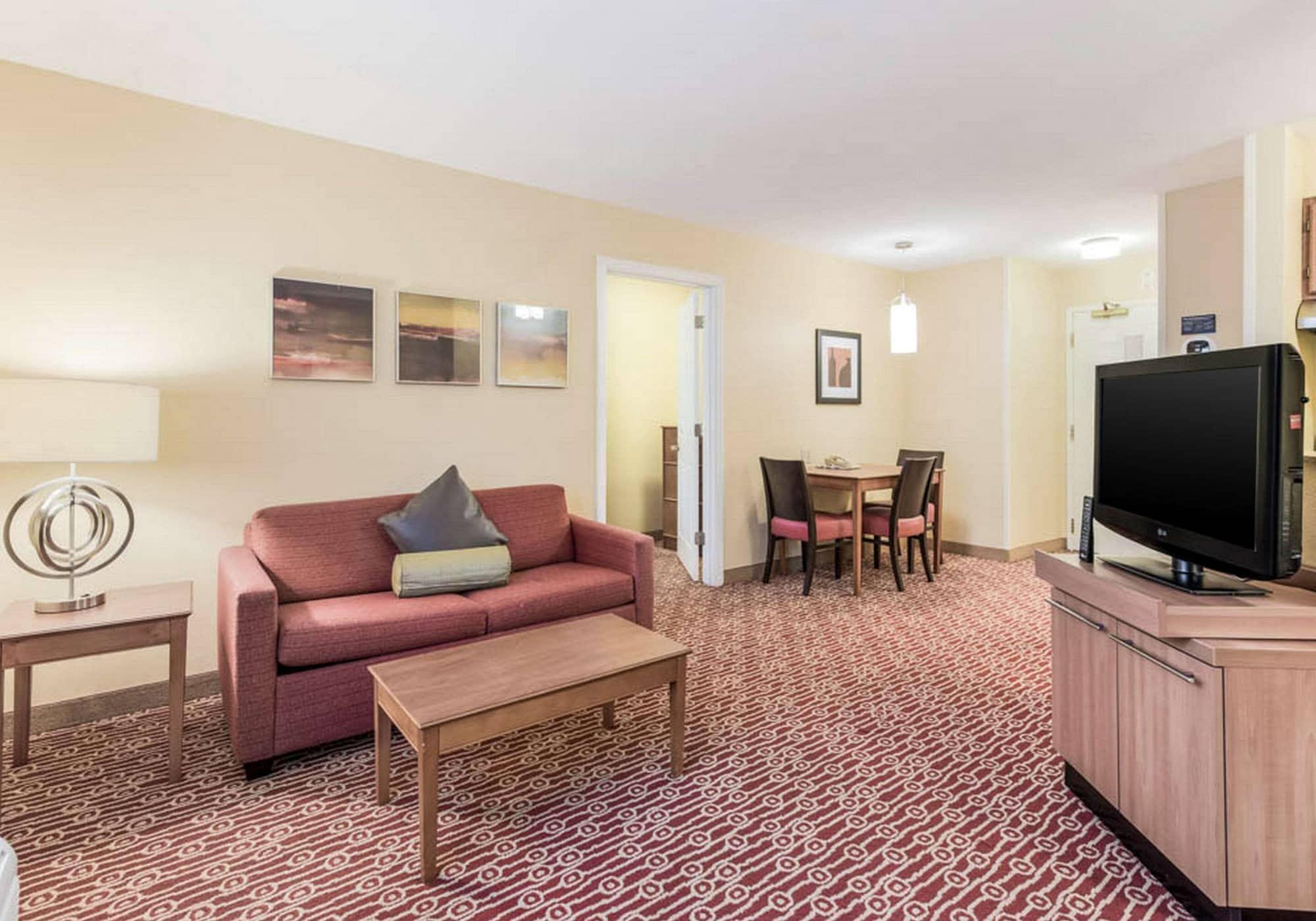 Birch Hills Suites - Blue Ash Εξωτερικό φωτογραφία