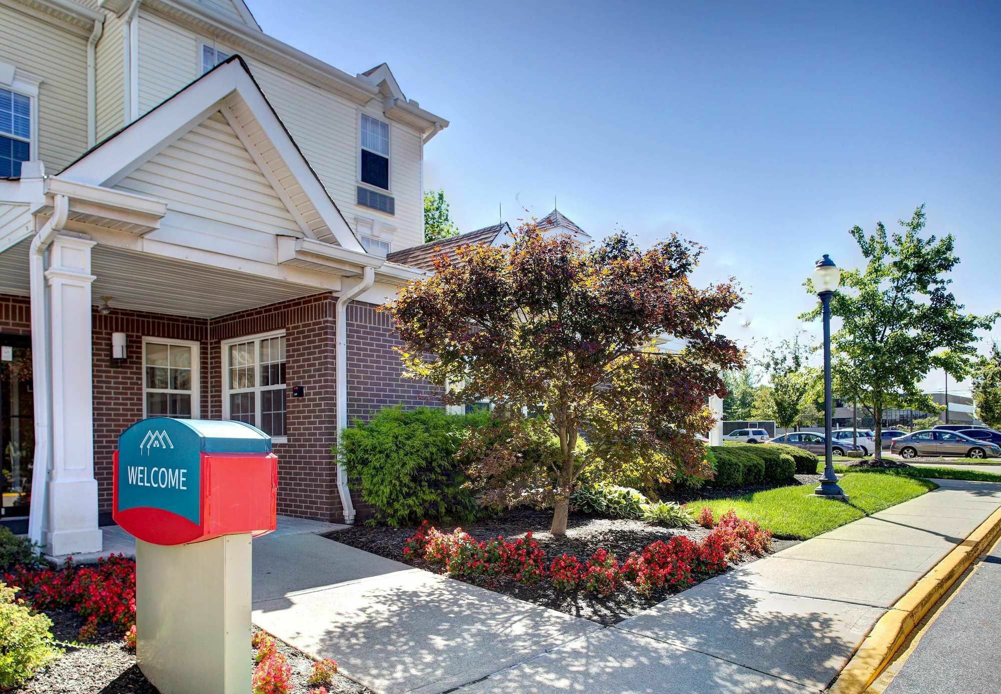Birch Hills Suites - Blue Ash Εξωτερικό φωτογραφία
